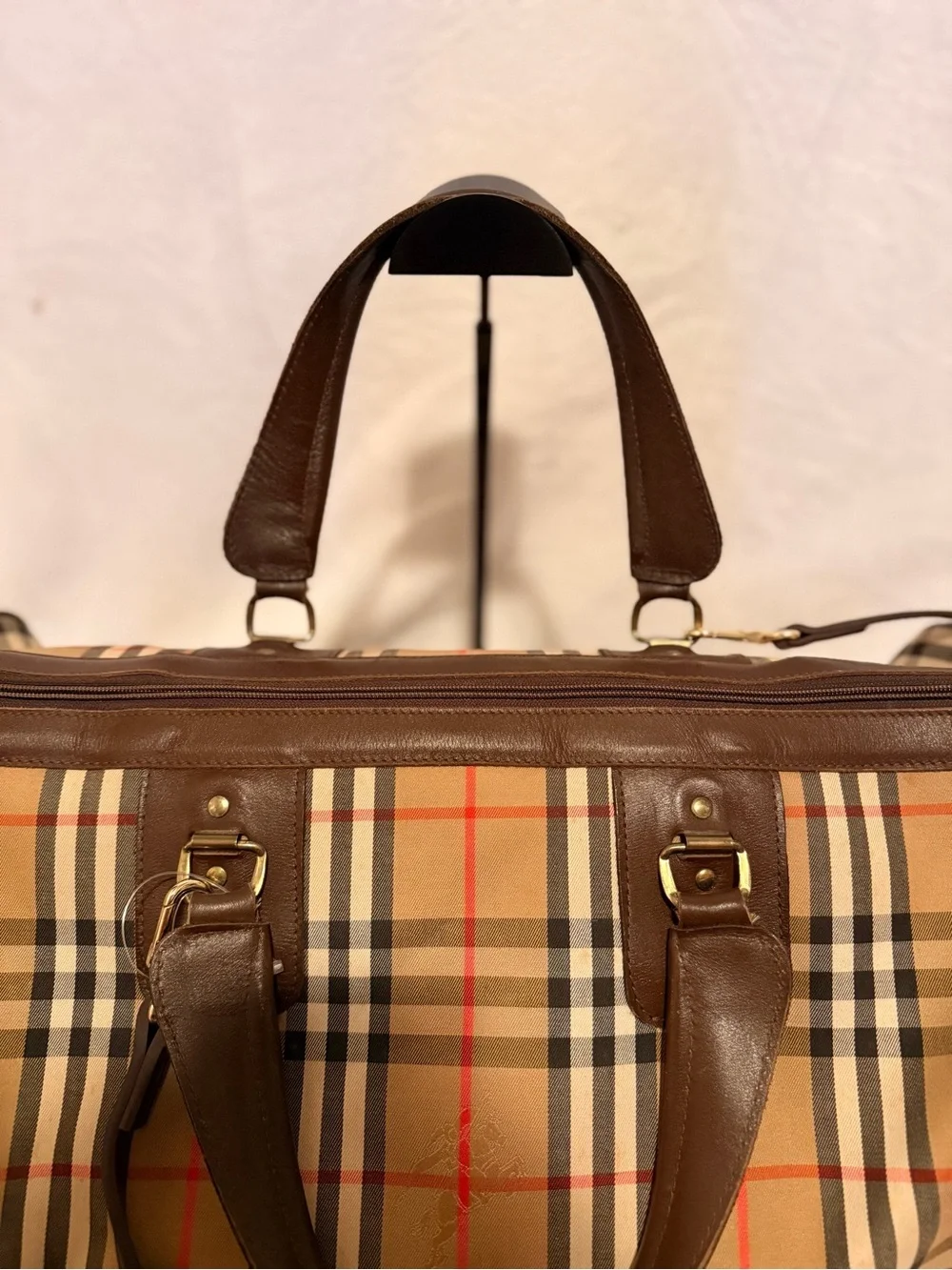 Burberry Boston Travel Bag With Removable Adjustable Strap And Lock And Key